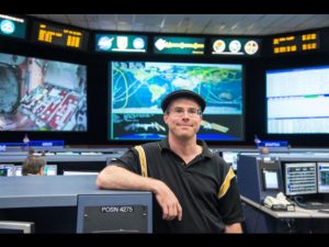 andy-weir_the-martian_625.jpg