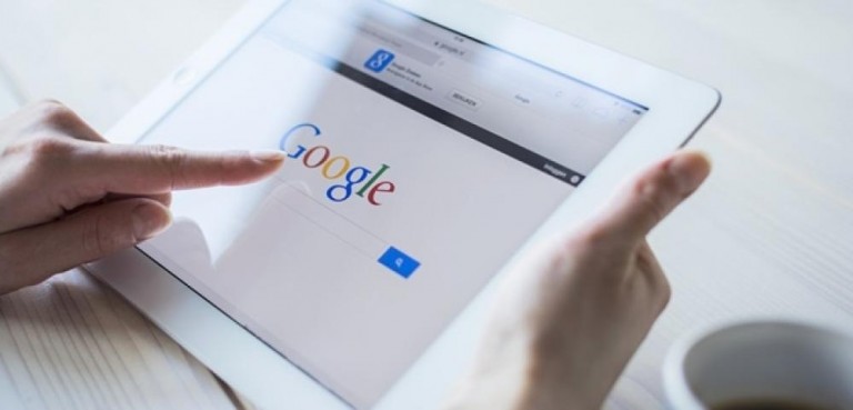 Google teria pago US$ 1 bilhão à Apple para manter seu buscador como padrão em iPhones e iPads