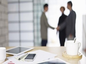 Accenture compra consultoria focada na exploração e produção de petróleo e gás