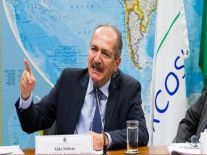 Aldo Rebelo quer aumentar nível de informação científica da sociedade