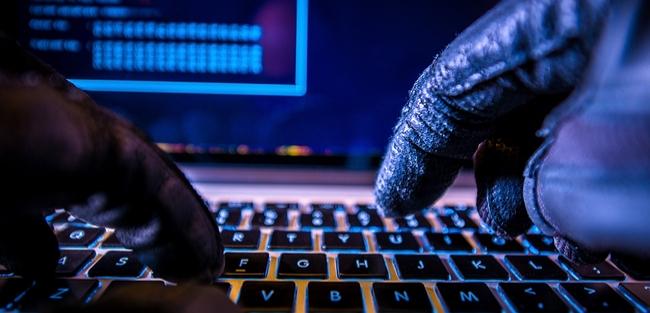 Especialista detalha como polícia encontrou hacker que vazou dados de democratas nos EUA