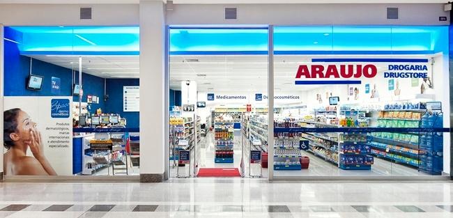 IoT permite Drogaria Araujo