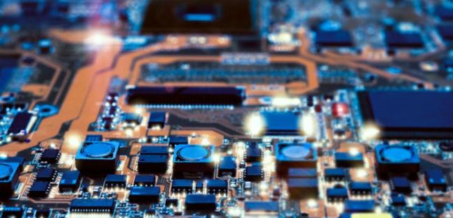 Diminui ritmo de demissões no setor eletroeletrônico