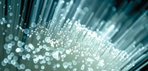 Governo implanta 242 quilômetros de fibra óptica no Rio Solimões