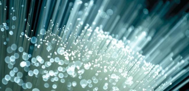 Governo implanta 242 quilômetros de fibra óptica no Rio Solimões