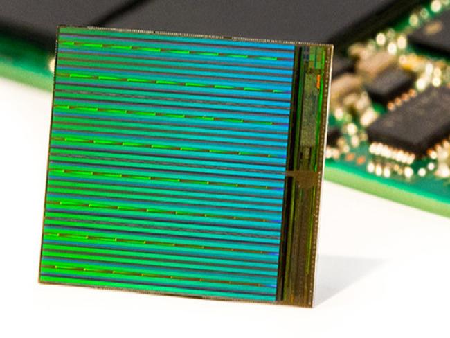 Intel coloca em produção tecnologia de memória flash ultrarrápida