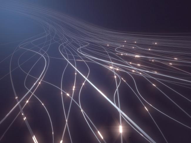 Oi inaugura rede de fibra óptica para conexões de 100 Gbps