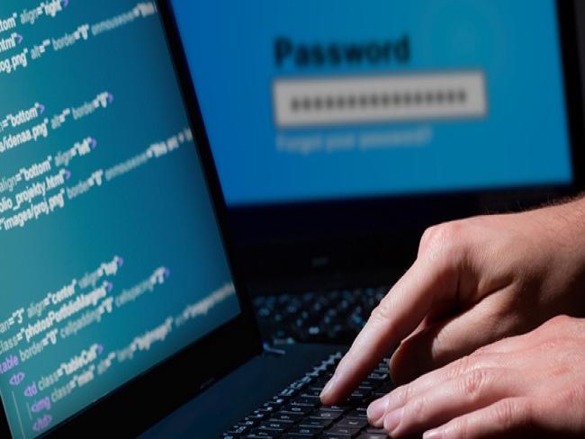 Relatório mostra que logins e senhas do governo dos Estados Unidos vazaram