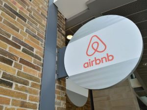 airbnb.jpg