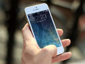 iphone2_1.jpg