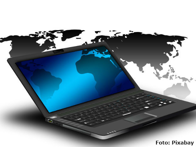 laptop-1071779_1.jpg