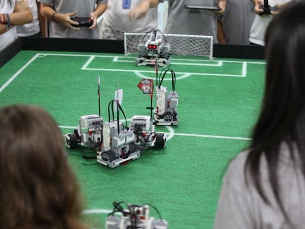liga_futebol_robos_cw.jpg