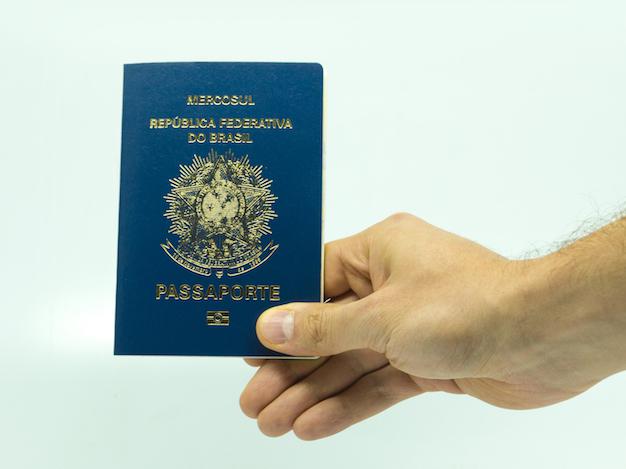 passaporte_152172062.jpg
