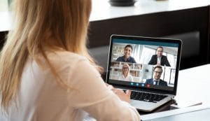 trabalho remoto em tecnologia home office TI
