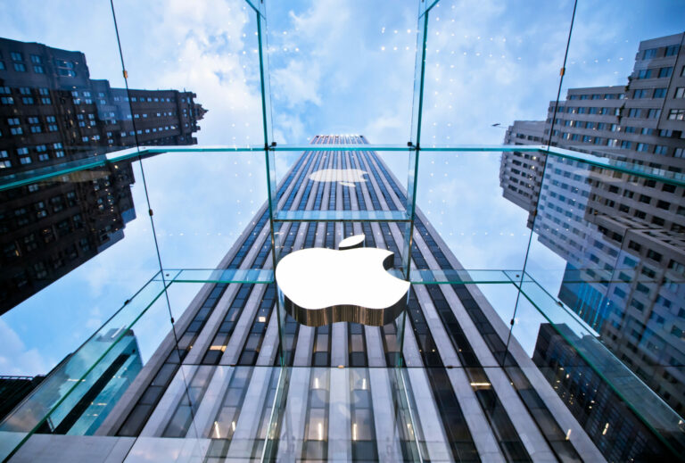 Apple tech