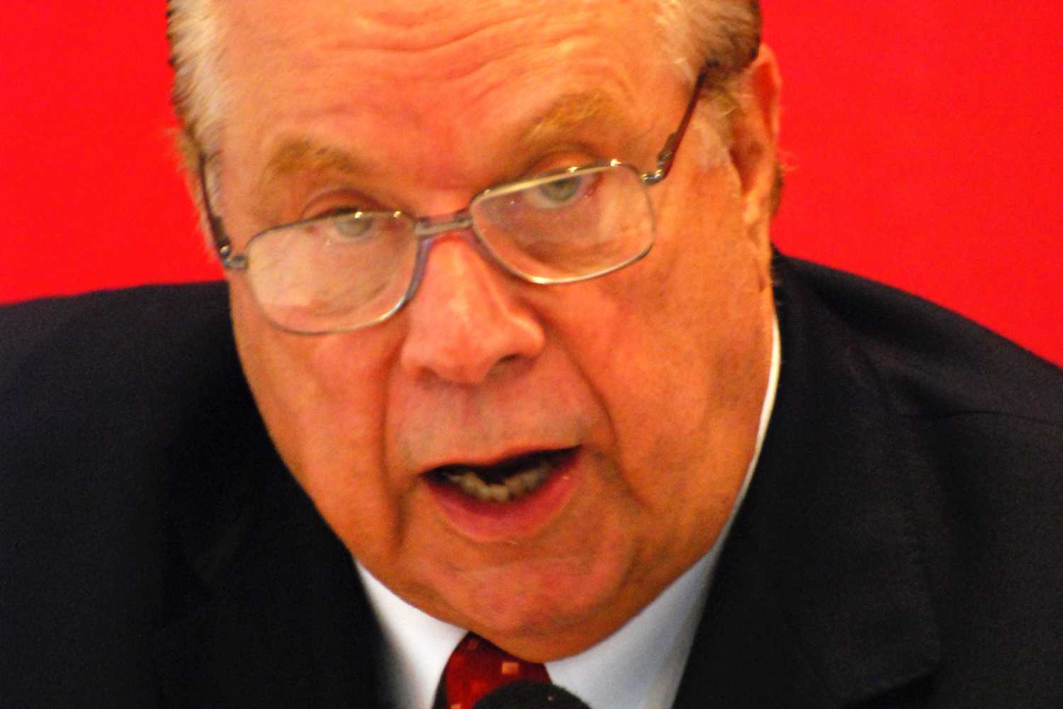 Ethevaldo Siqueira