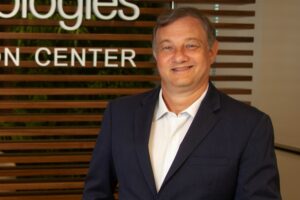 Joel Brawermann, Dell