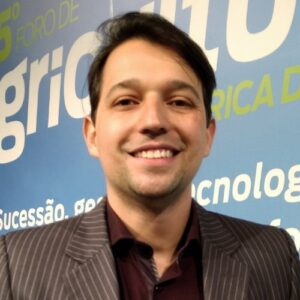 Victor Lopes