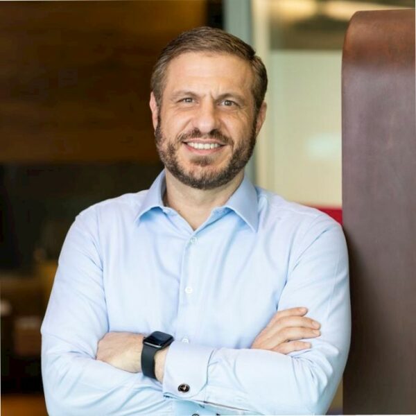 Sandro Carsava