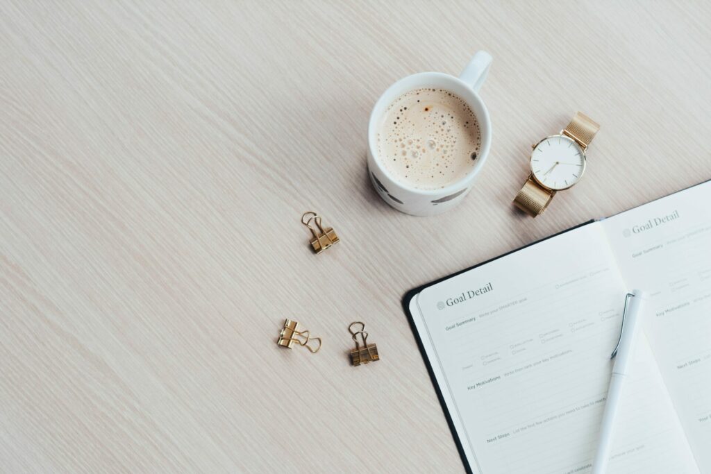 Feliz, ano novo, organização, agenda, prioridades, caderno, trabalho, estudo