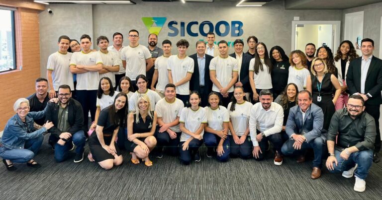 sicoob, estudantes, populos