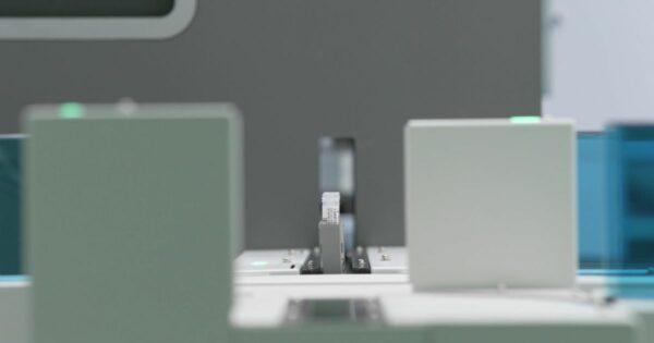 Sírio-Libanês inaugura novo laboratório de análises clínicas com automação avançada